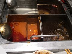 -海底捞火锅(高新万达店)