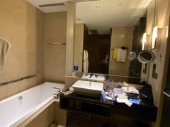 -广州天河希尔顿酒店