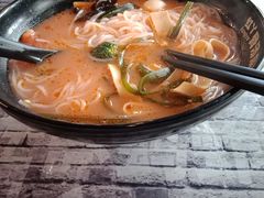 -红丫骨汤麻辣烫(汽车站店)