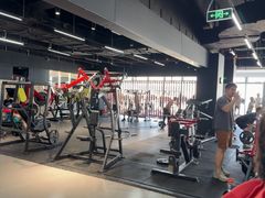 -瑞力健身(解放数创广场店)