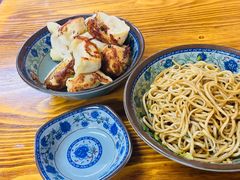 -无名氏宵夜小摊(祝家三姐妹馄饨店)