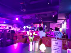 -8+1粤语·Live house