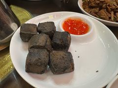 -芦茨金富饭庄·25年老字号·专做稻草鸡