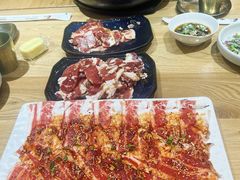 -青瓦餐厅·生鱼片·韩园烤肉(西塔店)