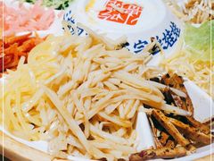 -怪噜范·老贵阳街头名小吃(鸿通城店)