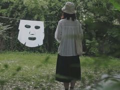 -胶囊画廊