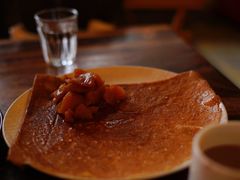 慢炖盐焦糖苹果可丽饼-RAC BAR(安福路店)