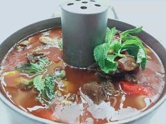 焖羊肉配手工窝窝头-大中小寻味生活餐厅(华润店)