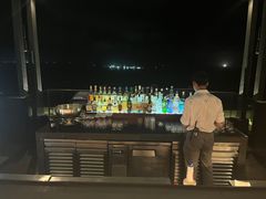 -瑰丽酒店·海吧·天际下午茶·现场DJ·天台酒吧