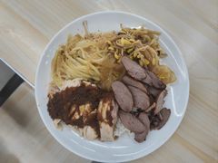 二楼广式卤水双拼饭-天津理工大学-学生第2食堂