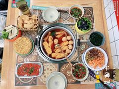 -顶上头·螺蛳火锅(五一新村店)