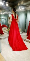 -LANYI COUTURE高级婚纱礼服改衣店
