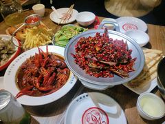 -叶派龙虾•招牌香辣蟹·海鲜(中海国际店)