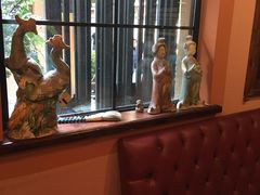 -SISTERS BAR RESTAURANT川意酒馆(嘉善老市H楼店)