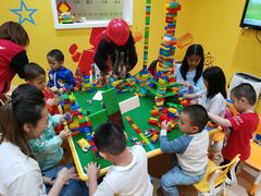 -百变天才机器人编程中心·信奥·无人机·科技特长生(金田广场店)