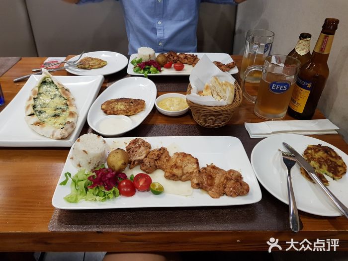 TUK土耳其餐厅·下午茶(卢湾店)西葫芦饼配酸奶图片