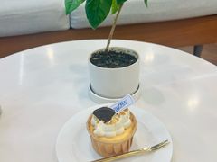 -上海宝宁宝马4S店