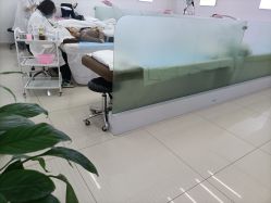 点击看大图 -痘敏医生专业祛痘·肌肤修复连锁