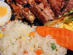 -汤姆家的牛排意面披萨(新城市广场店)