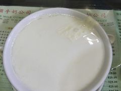 双皮奶-义顺牛奶公司(庇利金街店)