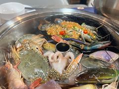 -渔纬港海鲜自助餐厅(湖里万达店)