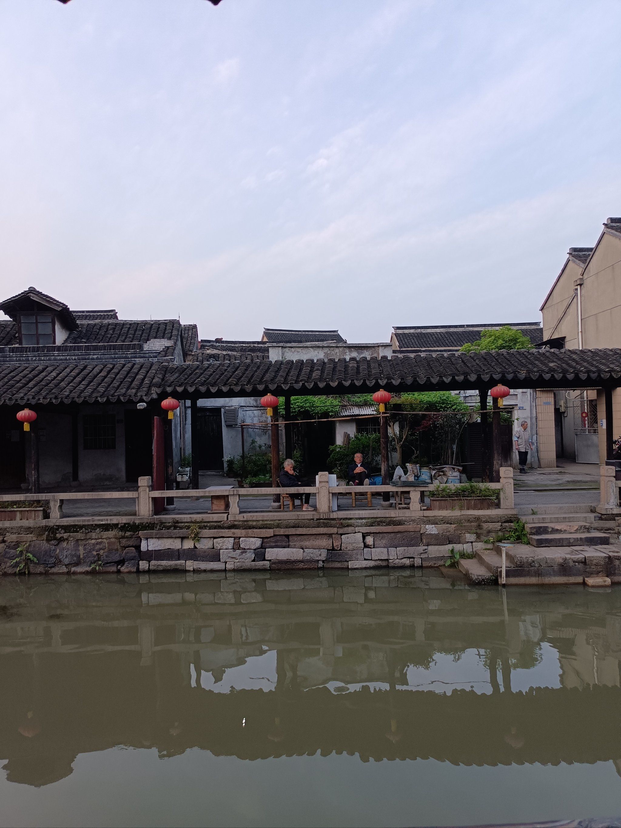 苏州吴江最南端的一个古镇桃源之铜锣古镇