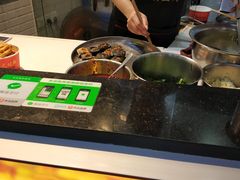 -黑色经典·长沙臭豆腐(粤华路店)