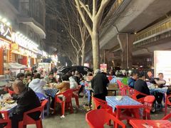 -老街烧烤大排档·地道湖北菜·龙虾馆(汉口火车站店)