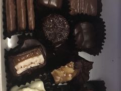 -喜诗糖果(内河码头中心店)