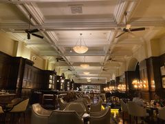 -LONG BAR 廊吧(外滩华尔道夫酒店)