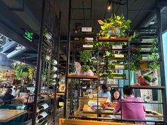 -临界音乐酒馆·小龙虾·江湖菜(华熙LIVE·鱼洞店)