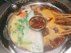 -佰人王串串香火锅(洋珠巷店)