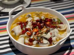 无骨金针酸汤鱼-Aqua Oasis 水天堂(相城天虹商场店)