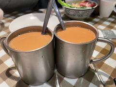 w招牌丝袜奶茶-新大咀港式茶餐厅(宝山万达店)