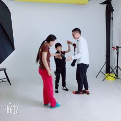 -小鬼当佳儿童摄影(通州外拍店)