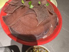 -左庭右院鲜牛肉火锅(浦江欢乐颂店)