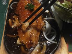 -树下时尚餐厅(翠园街店)