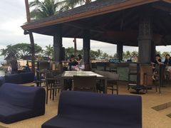 -Sunset Bar(丹绒亚路香格里拉店)
