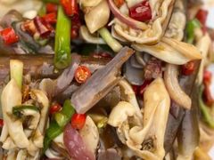 -四川小胡子海鲜(丁村万人海鲜广场店)