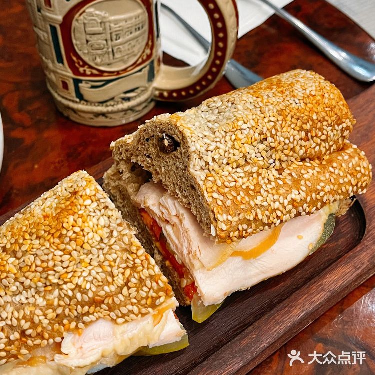 ️开业近90年的老上海咖啡餐厅｜东海咖啡馆☕️