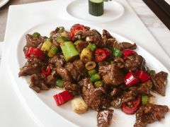 葱爆雪花牛仔粒-春申里餐厅(银泰in99店)