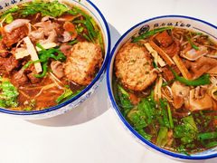 -镇南锅盖面馆(解放路店)