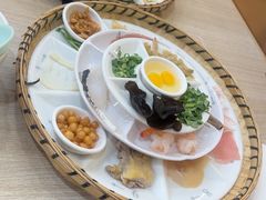 -花馬肆.云南过桥米线(汉神购物广场现场熬汤店)