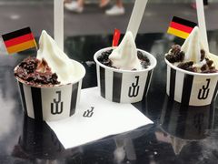 -JW德国冻酸奶Frozen Yogurt(龙湖成都滨江天街店)