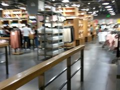 -鹿岛生活(熙地港店)