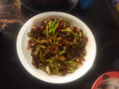 -饭桌故事·血鸭湘(荣宝华店)