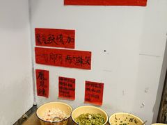 -柳州肥姨妈大骨螺蛳粉(万达中心店)