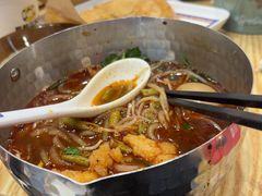 -魔都三兄弟酸辣粉·蘸卤炸串(虹桥万科店)