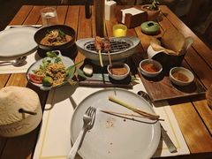 -三亚艾迪逊酒店·海滩烧烤 BARBACOA·现场乐队·浪漫晚餐·烧烤海鲜