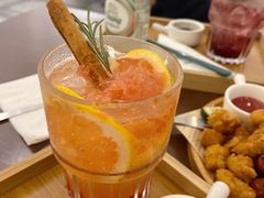 西柚苏打水-洛蒂·咖啡与轻食